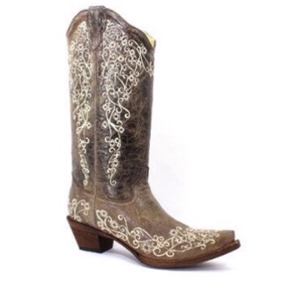 Corral Shoes - Corral Brown Floral Embroidered Leather Pull On Cowgirl Boots
